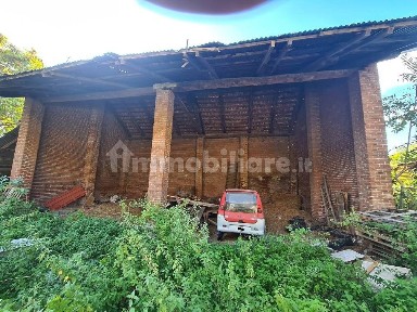 Rustico - casale all'asta corso Torino, 398, Pinerolo