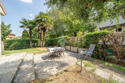 Villa a schiera via palmiro togliatti 15, Centro, Formigine