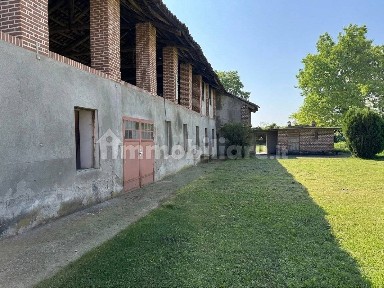 Cascina regione Colletrale 36, Scalenghe