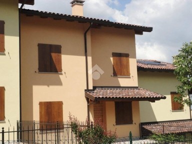 Villa a schiera via per Montegibbio 1, Pontenuovo, Rometta, Sassuolo