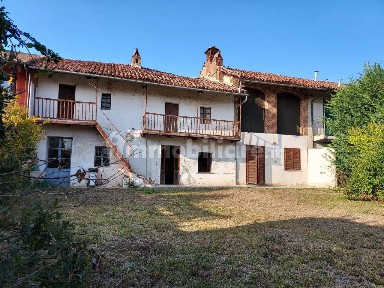 Rustico, da ristrutturare, 140 m², San Bernardo, San Giovanni, Carmagnola