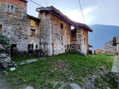 Rustico, da ristrutturare, 150 m², Carema