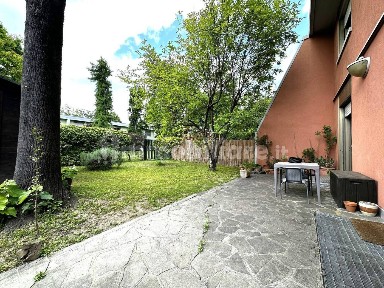 Modena, Villaggio Giardino, Via Albert Einstein, 42