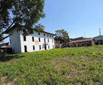 Rustico strada Torino, Centro, Orbassano