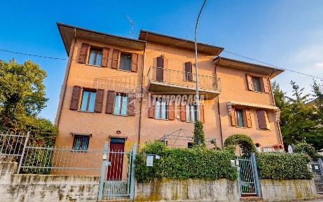 Villa a schiera via J. Cantelli 103, Monteorsello, Guiglia