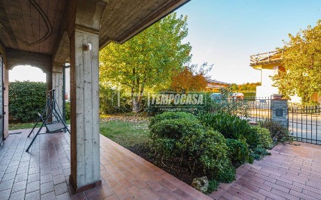Villa a schiera via Ada Negri 9, Centro, Castelvetro di Modena