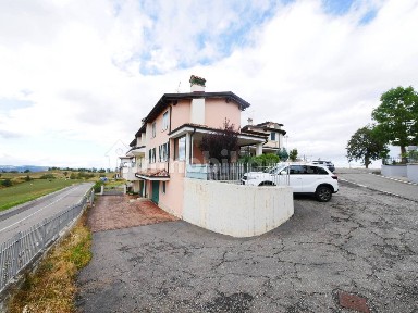 Villa a schiera via Barighelli, Prignano sulla Secchia
