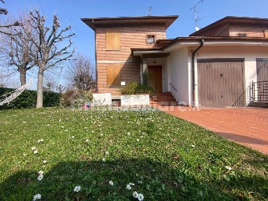 Villa a schiera via del Pretorio 38, Centro, Sassuolo