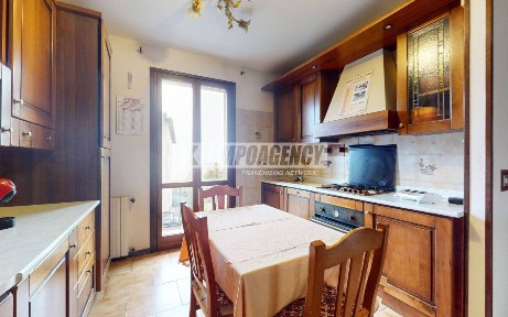 Villa a schiera via Antonio Cabri 19, Centro, Polinago