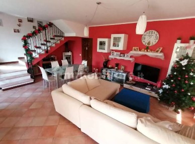 Villa a schiera via Selva, Serramazzoni