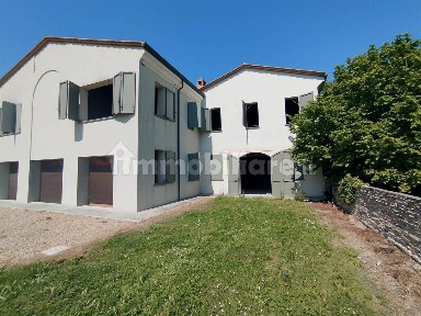 Medolla, VIA GRANDE, 40