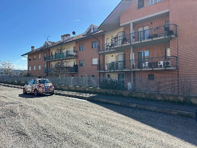 Trilocale via Antonio Segni 8, Rondo Carducci, Medassino, Voghera
