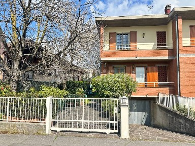 Villa a schiera 5 locali, ottimo stato, Centro, Vignola