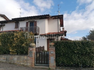 Villa a schiera via delle Ginestre, Selva Casa Martini, Serramazzoni