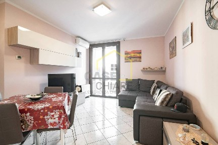 Trilocale via Traviganti 32, Centro, Giussago