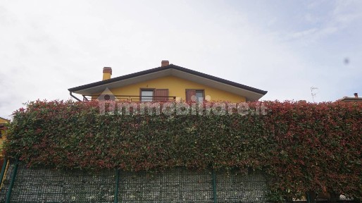 Trilocale via Cernaia 34, Centro, Cassolnovo
