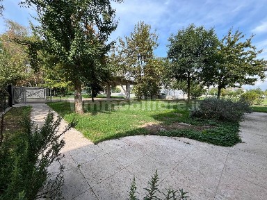 Villa a schiera via San Matteo 77, Centro, Medolla