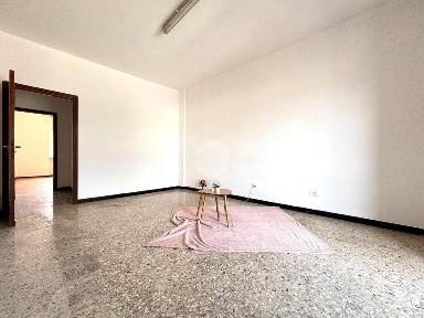 Quadrilocale via Torino 79, Centro, Casteggio