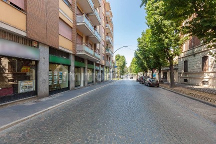 Trilocale corso Giuseppe Garibaldi 19, Centro, Vigevano