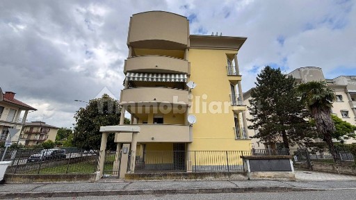 Trilocale via Giuseppe Parini 6, Ponte Rosso, Le Braide, Campoferro, Voghera
