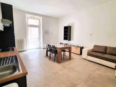 Matera, Via Giuseppe De Lorenzo, 9