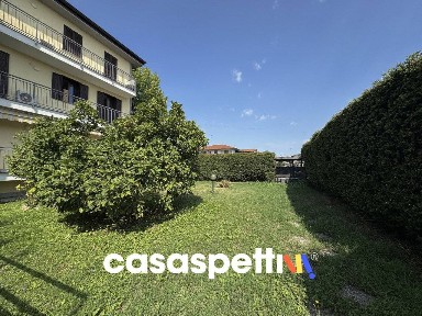 Trilocale via Sandro Pertini 7, Casorate Primo