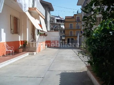 Quadrilocale via La Corte, Centro, Nicotera