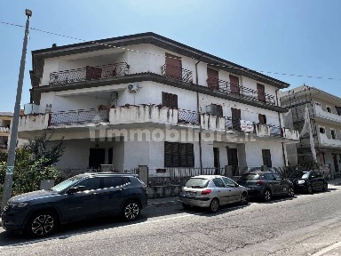 Quadrilocale via Gabriele D'Annunzio, Centro, Briatico