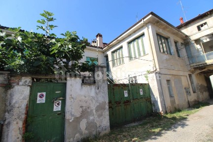 Trilocale via Roma 45, Centro, Cassolnovo
