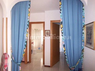 Trilocale corso Margherita, Centro, Briatico