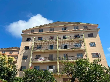 Quadrilocale via Aldo Palazzeschi 5, Centro, Vibo Valentia