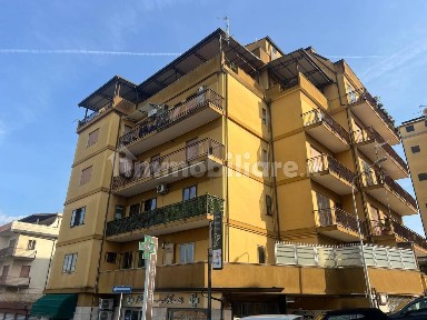 Appartamento via Monsignor Sorbilli 34, Centro, Vibo Valentia