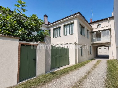 Trilocale via Roma 45, Centro, Cassolnovo