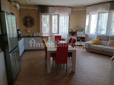 Appartamento ottimo stato, primo piano, Centro, Mortara