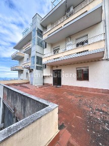 Vibo Valentia, Viale della Pace, 3