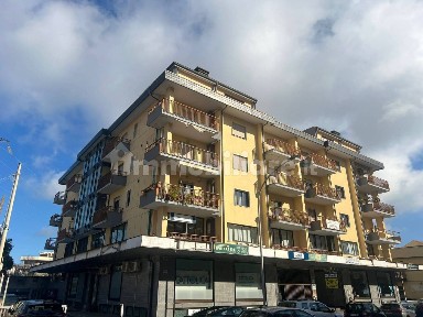 Quadrilocale via Dante Alighieri 44, Centro, Vibo Valentia