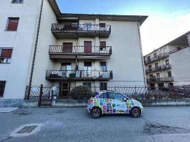Voghera, Via Santi, 22