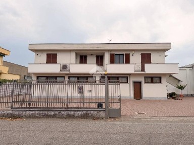 Trilocale via Don Giovanni Minzoni 36, Centro, Mortara