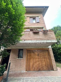 Villa a schiera, buono stato, Crocetta, Modena