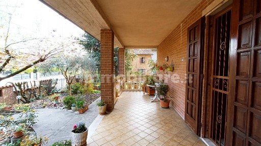 Villa a schiera 5 locali, ottimo stato, Centro, Spilamberto