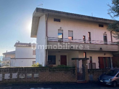 Villa a schiera via Isonzo 1, Santa Teresa, Spoltore