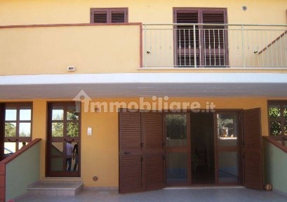 Villa a schiera Contrada Casali, Nocciano