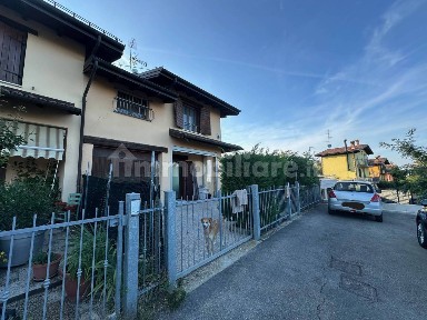 Villa a schiera 4 locali, ottimo stato, Serramazzoni
