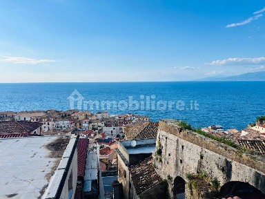 Trilocale via Nazionale 1, Centro, Pizzo