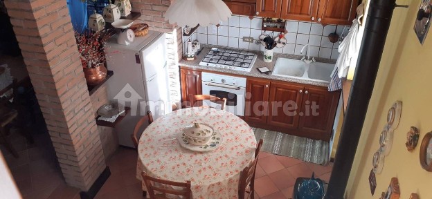 Villa a schiera 3 locali, buono stato, Centro, Serramazzoni
