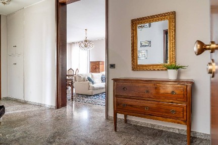 Trilocale via Agostino Depretis, Centro Storico, Voghera