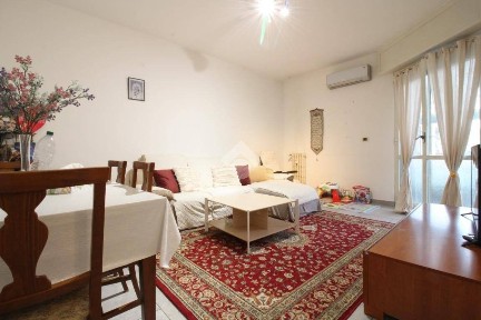 Pavia, Vallone, Via bergamo, 4