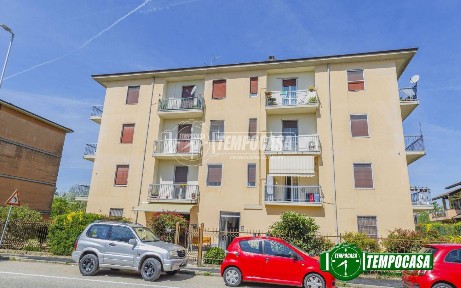 Trilocale via Lardirago, Cà della Terra, Pavia