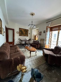 Trilocale via Giovanni Gentile, Centro, Vibo Valentia