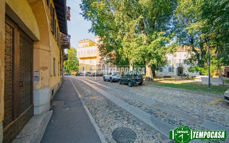 Trilocale piazza San Pietro in Ciel d'Oro, Centro Storico, Pavia